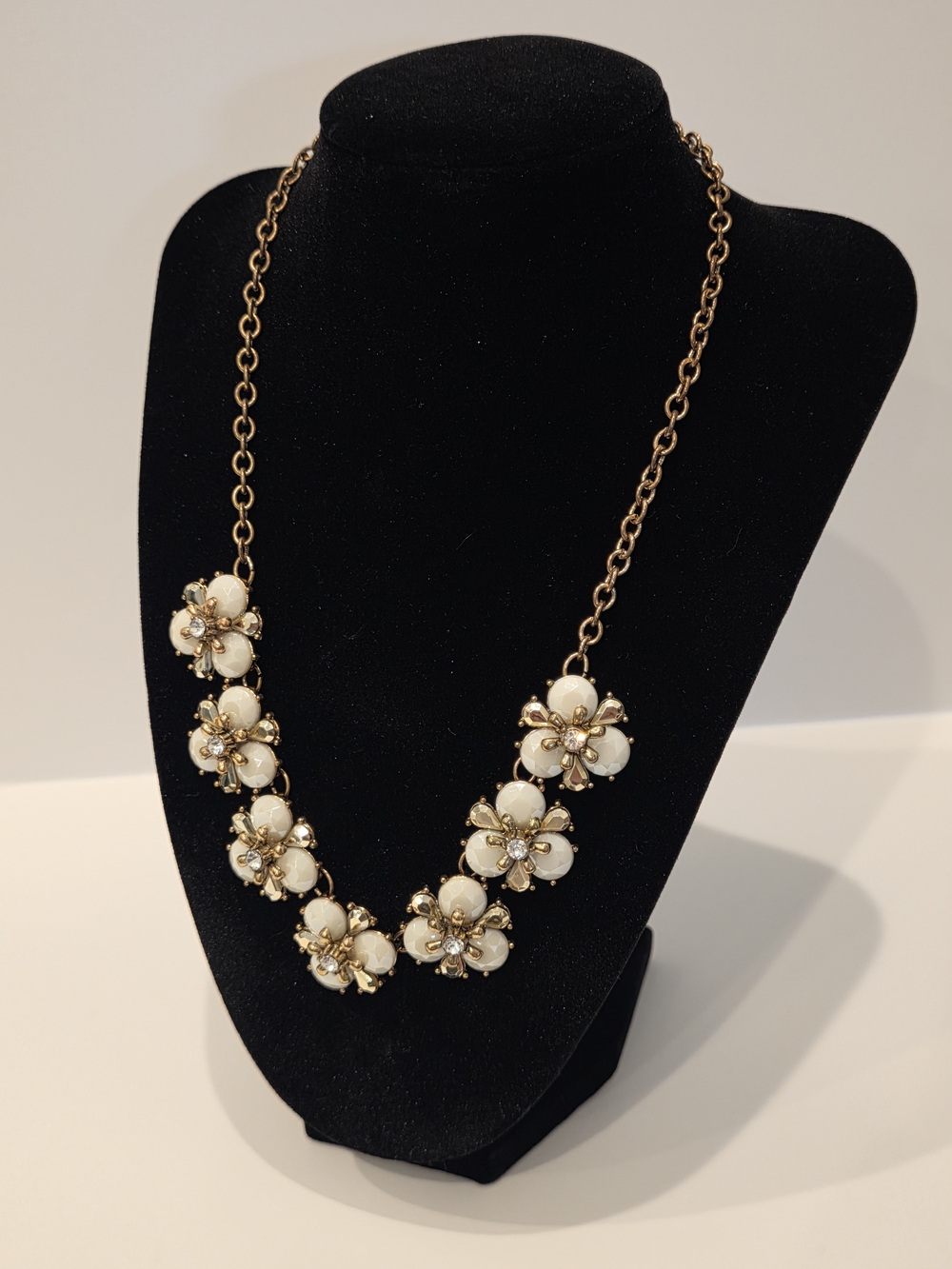 Coro Gold-Tone Necklace with Cream Flower Clusters and Rhinestone Centers